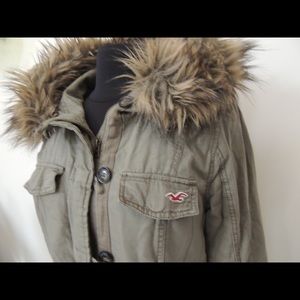 Hollister coat